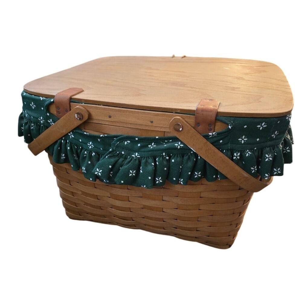 VTG 1996 Longaberger Picnic Basket w/riser Leather Hinges and Wood Latch. EUC - Picture 4 of 11
